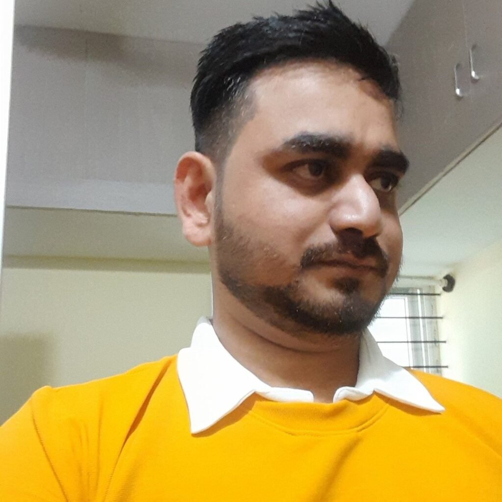 uc_stacked_images_elementor_9266137_item6