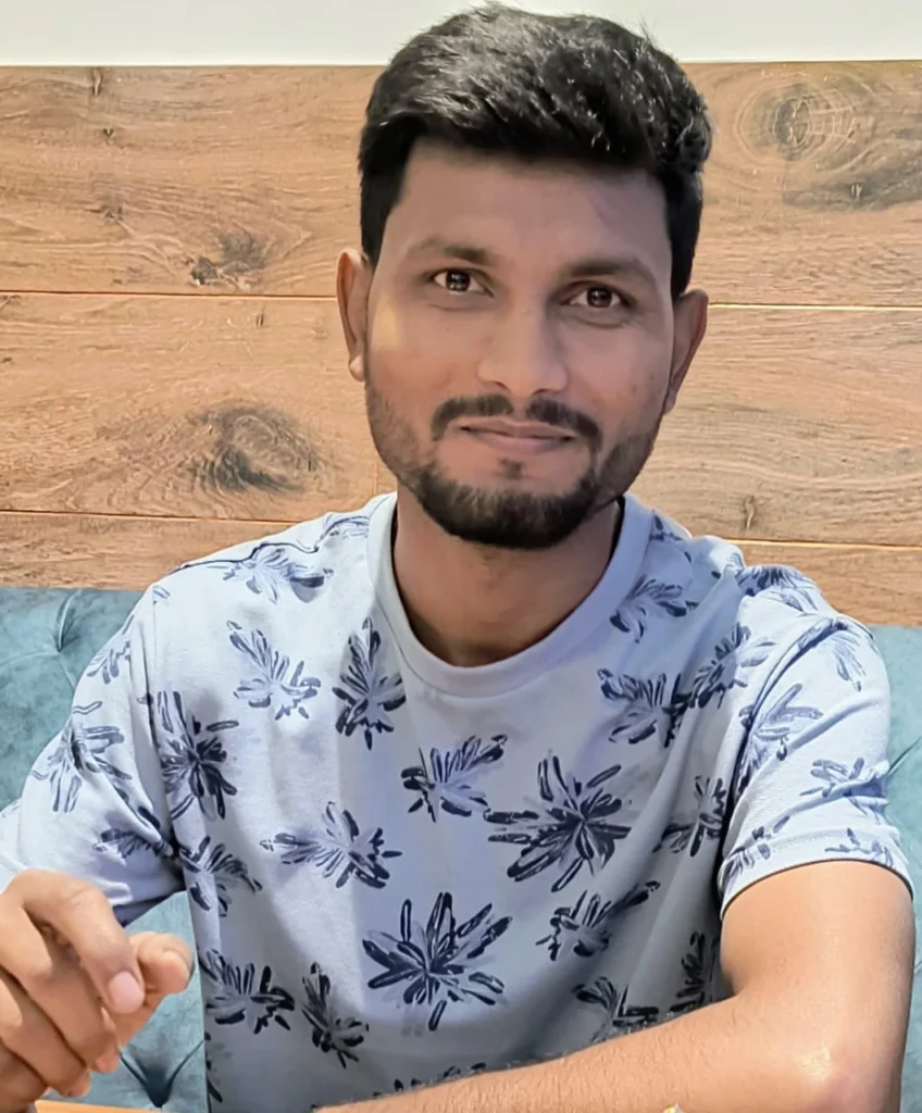 uc_stacked_images_elementor_9266137_item3